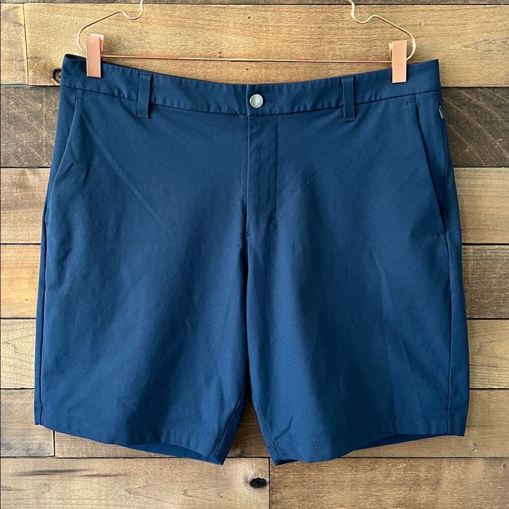 Lululemon Men's Commission Classic-Fit Short 9" *Warpstreme in Navy Size 36